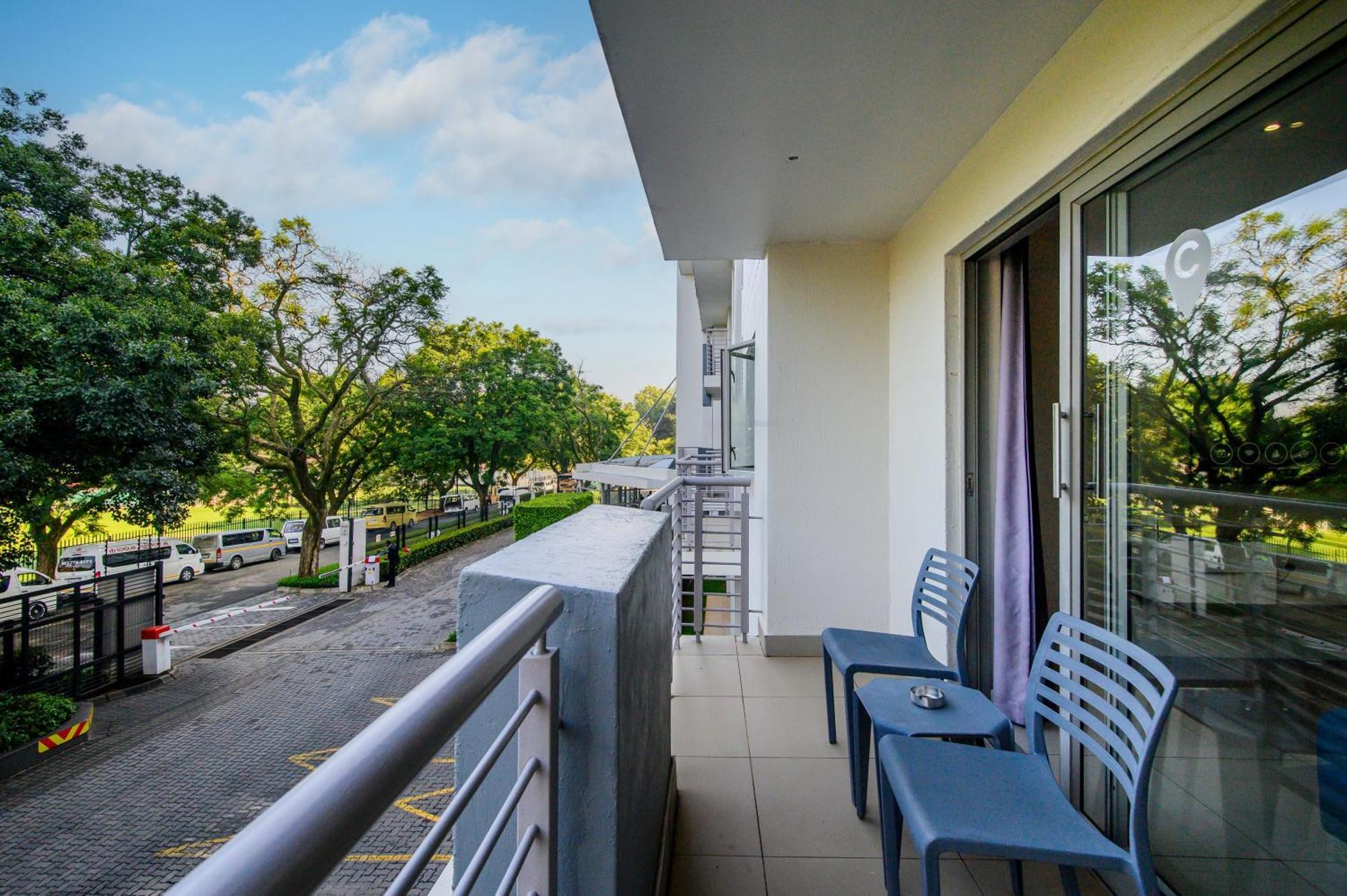 The Capital On Bath Hotel Johannesburg Exterior photo