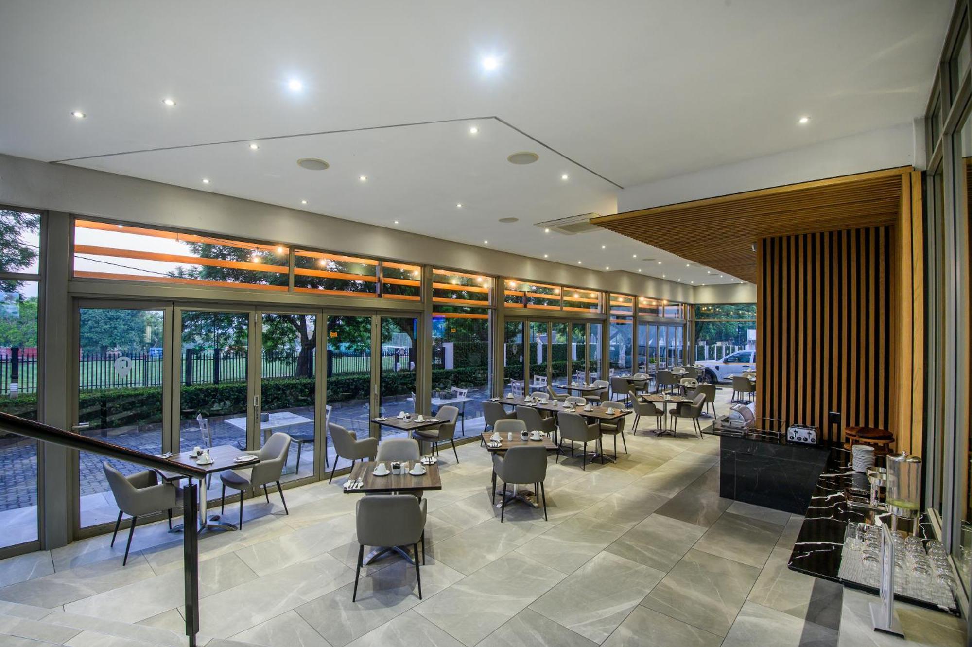 The Capital On Bath Hotel Johannesburg Exterior photo
