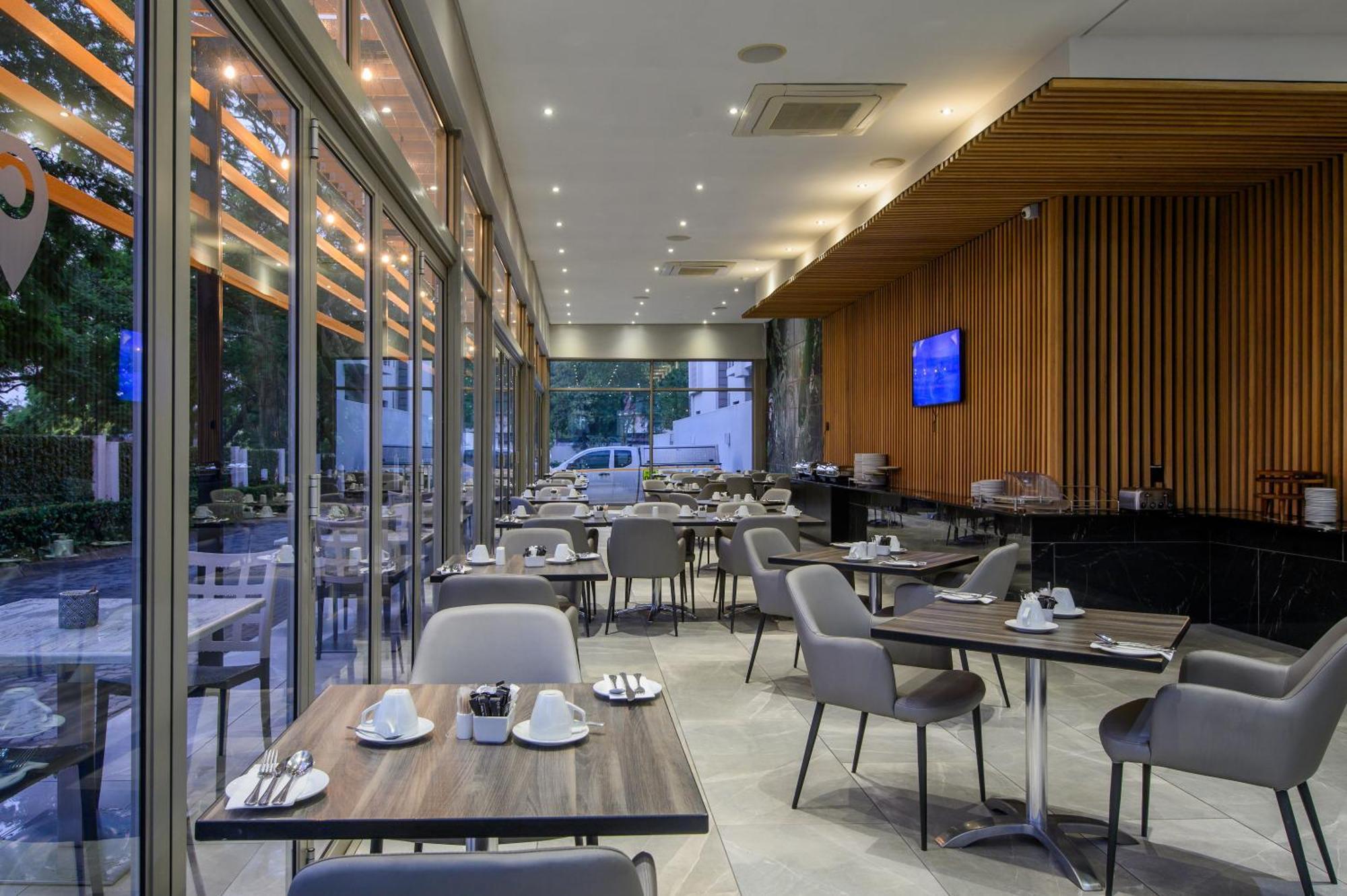 The Capital On Bath Hotel Johannesburg Exterior photo